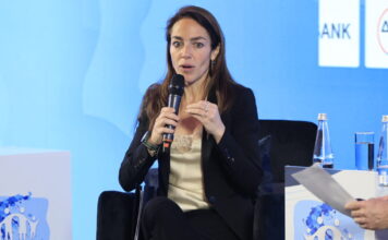 Δόμνα Μιχαηλίδου για δημογραφικό: «Μαραθώνιος που πρέπει να τρέξουμε με ρυθμό σπριντ»