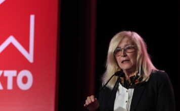 Αποχώρησε από τον ΣΥΡΙΖΑ η Ελένη Αυλωνίτου: «Νέο ξεκίνημα, νέοι αγώνες! Θα ξανασυναντηθούμε γρήγορα»