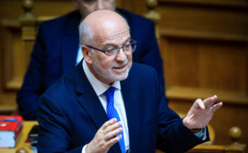 Τροπολογία Φλωρίδη: Με fast track διαδικασίες θα παραπέμπονται σε δίκη εντός τριμήνου τα πολιτικά πρόσωπα
