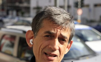 Νίκος Καρανίκας: Ο Αλέξης Τσίπρας δεν έκανε rebranding έκανε reunion με ρετάλια