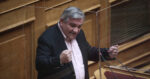 ΠΑΣΟΚ: Επιθέσεις κατά ΝΔ, απαντήσεις σε ΣΥΡΙΖΑ και «ρήγμα» με Καστανίδη