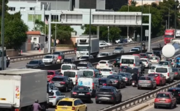 Μαζική έξοδος για το τριήμερο του Αγίου Πνεύματος – Στα «ύψη» καύσιμα & ακτοπλοϊκά