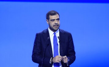 Παύλος Μαρινάκης: «Ο πυρσός είναι οι κοινές μας ιδέες, ο πυρσός είναι το “εμείς” πάνω από το “εγώ”»