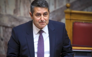 Γιώργος Μυλωνάκης: Στην Ελλάδα μετά τη θεραπεία του – Αισιοδοξία για την υγεία του