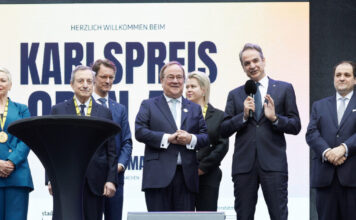 Μητσοτάκης στη βράβευση Ντράγκι: Καμία χώρα δεν υπέφερε περισσότερο από την Ελλάδα στην κρίση – Μάριο, ευχαριστώ που πίστεψες στην επιμονή μας