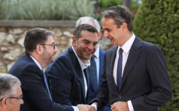 Δημοσκόπηση Prorata: Προβάδισμα 13,5 μονάδων για τη ΝΔ, έως το 10% τα ποσοστά για Τσίπρα και Καρυστιανού