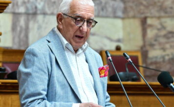 Κακλαμάνης για τις διαρροές του διαλόγου Ανδρουλάκη – Δεμίρη στη συνεδρίαση για τις υποκλοπές: «Θα ζητήσω έρευνα, είναι έως και ποινικό αδίκημα»