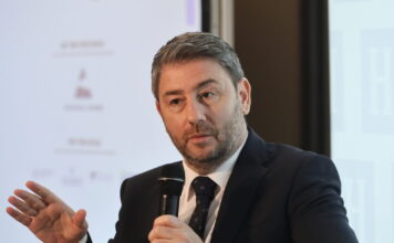 Νίκος Ανδρουλάκης: Συμμορία στο Μαξίμου υπό τον πρωθυπουργό, που δημιουργεί συνθήκες παρακμής