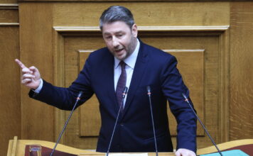 Πόθεν έσχες: Ο λογιστής του Νίκου Ανδρουλάκη ξέχασε να δηλώσει καταθέσεις ενός εκατομμυρίου στο εξωτερικό