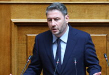 Ανδρουλάκης κατά κυβέρνησης: «Αποτύχατε στην ακρίβεια και στο Ταμείο Ανάκαμψης, δεν έχετε να προσφέρετε τίποτα άλλο στη χώρα»