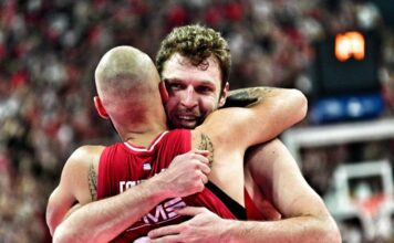 Μητσοτάκης για Ολυμπιακό: «Η κορυφή της EuroLeague βάφτηκε ερυθρόλευκη», είπε για την κατάκτηση του τροπαίου