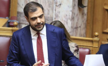 Μαρινάκης για «καρφιά» Γεωργιάδη κατά Δένδια: Δεν υπάρχει θέμα εμμονής – «Να ιδρώνεις τη φανέλα» σημαίνει να βγαίνεις μπροστά και να απαντάς δημόσια