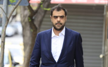 ΠΑΣΟΚ κατά Μαρινάκη: «Δεν θα ξεφύγετε, θα απολογηθείτε για τη λεηλασία του δημοσίου χρήματος»