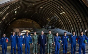 Κωνσταντίνος Τασούλας στη Σούδα: Η εθνική κυριαρχία της Ελλάδας είναι υπό την προστασία των ανδρών και των γυναικών της Πολεμικής Αεροπορίας