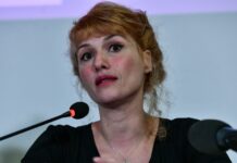 Η Θεώνη Κουφονικολάκου «στρατηγός» επικοινωνίας της ΕΛΑΣ και του Αλέξη Τσίπρα: Η νομικός πίσω από το «cinematic restart» στο Θησείο