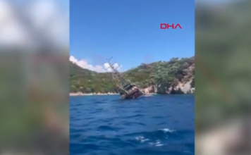 Τουρκία: Τουριστικό πλοίο με 148 επιβάτες βυθίστηκε ανοιχτά της Μαρμαρίδας – Μεταφέρθηκαν με ασφάλεια στην ξηρά