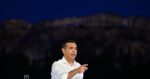 Μήνυμα Τσίπρα στους υποψηφίους των Πανελληνίων: «Είναι μια μόνο από τις πολλές μάχες που θα αντιμετωπίσετε στη ζωή»