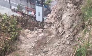 Βέροια: Κατέρρευσε τμήμα του αρχαίου τείχους σε αυλή σπιτιού – «Μπαλάκι» οι ευθύνες μεταξύ Αρχαιολογίας & Δήμου