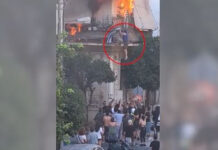 «Κόλαση» φωτιάς σε σπίτι στην Καλλιθέα – 75χρονη πήδηξε από το μπαλκόνι για να σωθεί