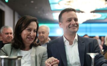 Νέο «καρφί» Διαμαντοπούλου για τα περί συνεργασιών του Δούκα: Δεν βοηθάει το ΠΑΣΟΚ η συζήτηση για τον Τσίπρα