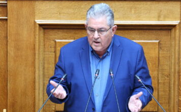 Κουτσούμπας στη συζήτηση για τη Συνταγματική Αναθεώρηση: «Το παίζετε Φουρτουνάκηδες και Βροντάκηδες ενόψει εκλογών»