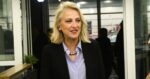 Δούρου σε Φάμελλο: Μας πετάτε στα σκυλιά όλους και δεν μας πρέπει