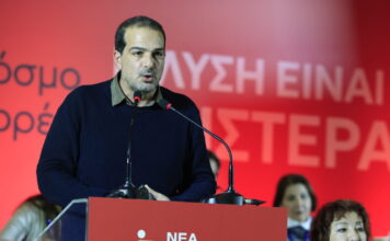 Σακελλαρίδης για αποχωρήσεις από τη Νέα Αριστερά: Η διέξοδος προς τον Τσίπρα είναι σαν να πουλάμε καθρεφτάκια στους ιθαγενείς