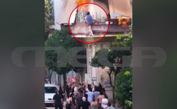 Καλλιθέα: «Το θέμα είναι ότι οι γονείς μου είναι ζωντανοί» – Η κόρη του ζευγαριού από το φλεγόμενο σπίτι στο MEGA
