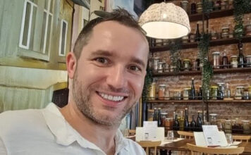 Αγία Παρασκευή: «Τον χτυπούσε, τον απειλούσε» – Ο αδερφός του δολοφονημένου Πολωνού καθηγητή αποκαλύπτει για την πρώην σύντροφο