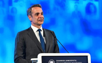 ΝΔ: Μαρινάκης, Παπαστεργίου, Ρωμανός ανάμεσα στα πρώτα νέα ονόματα που «κλειδώνουν» για τα ψηφοδέλτια – «Μπαράζ» περιοδειών από γαλάζια στελέχη