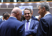 Μητσοτάκης από Βρυξέλλες: «Οι τιμές της βενζίνης και του ντίζελ έχουν ήδη υποχωρήσει, παρακολουθούμε στενά την αγορά»
