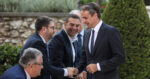 Ακυβερνησία δείχνουν οι δημοσκοπήσεις: «Γρίφος» οι έδρες, στις 123 η ΝΔ – Πιθανός εταίρος μόνο το ΠΑΣΟΚ, στις 46 ο Τσίπρας