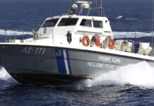 Πειραιάς: Τουριστικό σκάφος συγκρούστηκε με αλιευτικό ανοιχτά της Μαρίνας Ζέας