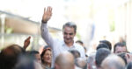 Κυριάκος Μητσοτάκης: Διακοπές στο Μαξίμου, με φουτεράκι οι εκλογές – Η αναφορά στο γάμο του γιου του και η πρόβλεψη για το Μουντιάλ