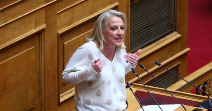 rena-dourou-1200x630.jpg