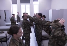 Οι γυναίκες στον στρατό – Παρουσιάστηκαν οι πρώτες εθελόντριες στις Ένοπλες Δυνάμεις