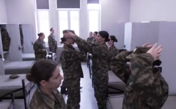 Οι γυναίκες στον στρατό – Παρουσιάστηκαν οι πρώτες εθελόντριες στις Ένοπλες Δυνάμεις