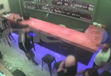 Χαλκίδα: Βίντεο ντοκουμέντο από την επίθεση μελών συμμορίας εκβιαστών σε μπαρ της περιοχής