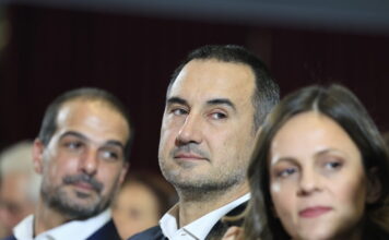 Διαλύεται η Νέα Αριστερά: Ανεξαρτητοποιούνται Αχτσιόγλου, Τζανακόπουλος, Ηλιόπουλος και άλλοι 4 βουλευτές – Αποχωρούν 150 στελέχη