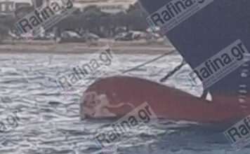 Ραφήνα: Προβλήτα κόπηκε στα δύο ύστερα από σφοδρή σύγκρουση πλοίου