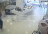 Βριλήσσια: Όχημα εισέβαλε σε κατάστημα με ρούχα σπάζοντας την τζαμαρία – Βίντεο ντοκουμέντο