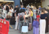 Κορυφώνεται η έξοδος των αδειούχων – Με μεγάλες πληρότητες αναχωρούν τα πλοία, αυξημένη η κίνηση στις εθνικές οδούς