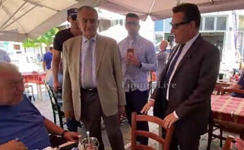 Ένταση στη Λήμνο κατά την επίσκεψη Γεωργιάδη: «Δεν θέλουμε παράσιτα, δρόμο» – Η απάντηση του υπουργού Υγείας