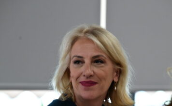 Ο ΣΥΡΙΖΑ γυρίζει σελίδα και περνά στην αντεπίθεση με αιχμή τη Novartis