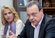 Πυρά Φάμελλου κατά ΣΥΡΙΖΑ για την αποχώρησή του: «Οι έδρες ανήκουν στους ψηφοφόρους, η ηγεσία δεν τους εκφράζει»