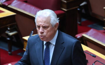Νέο «χτύπημα» Βλάχου: Κατέθεσε ερώτηση στον πρωθυπουργό Κυριάκο Μητσοτάκη για την ανακύκλωση