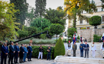 Η δεξίωση για την 52η επέτειο Αποκατάστασης της Δημοκρατίας μέσα στο Προεδρικό Μέγαρο λόγω κακοκαιρίας – 1700 οι προσκεκλημένοι