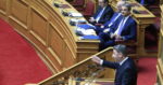 Μητσοτάκης και Ανδρουλάκης «διασταυρώνουν τα ξίφη τους» στη Βουλή για την ακρίβεια – «Πυρά» στο ΠΑΣΟΚ και στο βάθος εκλογές