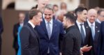 Στο Παρίσι ο Κυριάκος Μητσοτάκης για τη σύνοδο για την Ουκρανία – «Παρών» και ο Βολοντίμιρ Ζελένσκι
