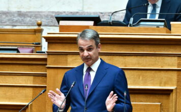 Προεκλογικό σπριντ της κυβέρνησης ενόψει ΔΕΘ με εγκαίνια έργων και περιοδείες – «Μετωπική» με την αντιπολίτευση σήμερα στη Βουλή